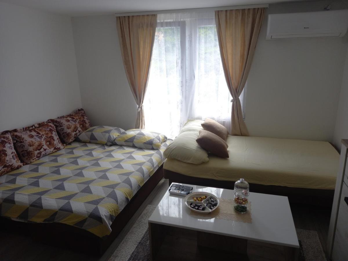 Mala Kuca Daire Foca Dış mekan fotoğraf